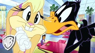 Looney Tunes en Français  Conseil de rendezvous  WB Kids [upl. by Eenyaj532]