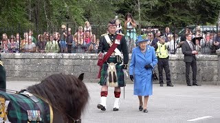 The Queen inspects the guard of honour at the gates of Balmoral Castle and Estate Aug 2018 [upl. by Bale28]