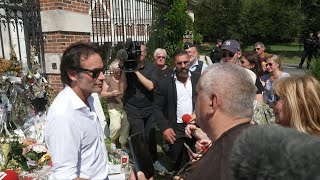 Alain Delons sons greet their late fathers fans  AFP [upl. by Malim]