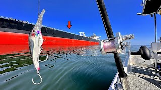 Fishing SOLO beside this Huge FREIGHTER Ship in the GULF of MEXICO [upl. by Isiahi]