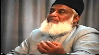 Is it compulsory to recite surahAlfatiha while praying behind Imaan  Dr Israr Ahmad [upl. by Irim]