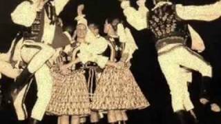 Sága krásy  Slovak folk music Hej v Raslavicoch Eastern Slovakia [upl. by Lotsyrc]