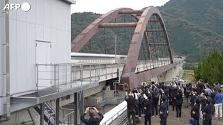 Giappone il nuovo treno maglev senza autista arriva a 500 kmh [upl. by Phillip988]