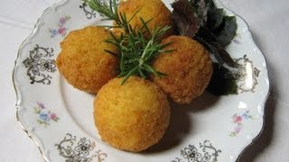 Arancini di riso  Corsi in cucina [upl. by Oigroeg198]