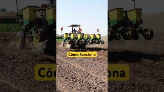 Sembradora de precisión John Deere en Frijol como Funciona [upl. by Meeharb595]