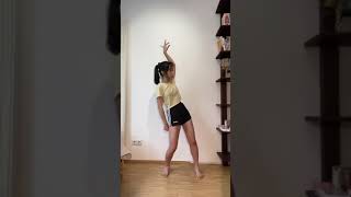 2nd round Kpop online audition Dance  Vocal reveal  Maria  Hwasa [upl. by Melvena463]