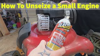 Briggs amp Stratton runs after SEIZED PISTON and BROKEN VALVE  How to unseize a small engine [upl. by Htevi]