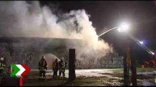 Feuer auf Zeche Zollverein in Essen  quotHaus auf Zeitquot ein Raub der Flammen [upl. by Reve]