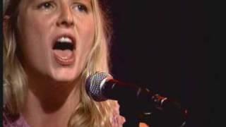 Lissie Performs quotOn My Chestquot on the LMR Show [upl. by Vince]