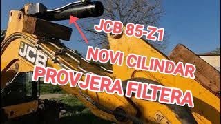 JCB 85 montaža cilindra IMA LI ŠPENE U SISTEMU [upl. by Pantheas844]