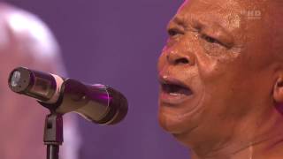 Hugh Masekela  Estival Jazz Lugano 2009 [upl. by Beasley]