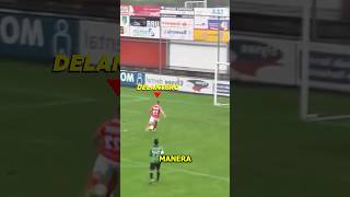 Jugador erra gol y paso esto futbol [upl. by Bala]