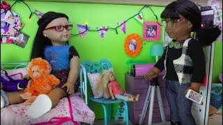 Melody Comes to Visit American Girl Stopmotion [upl. by Marchal]