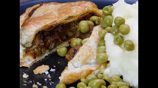 how to make Steak and Onion Curry Pies  Aussie girl can cook [upl. by Rivers]