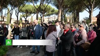 Roma inaugurata la targa alle staffette partigiane [upl. by Kaspar]