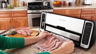 Review FoodSaver FSFSSL5860DTC 2In1 Automatic BagMaking Vacuum Sealing System Silver [upl. by Dawn]