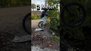 2 Meter Sprung geht schief🤕 mtb jump fail shorts [upl. by Janetta]