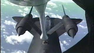 SR71 Inflight Refueling 1989 [upl. by Alemrac]