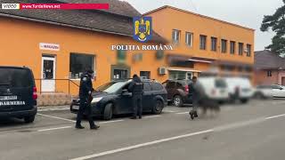 Peste 50 de polițiști în acțiune azi la Turda 15112024 [upl. by Adnilev]