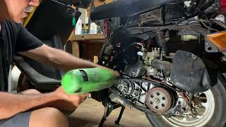 Honda elite 80 installing new belt [upl. by Alaster]