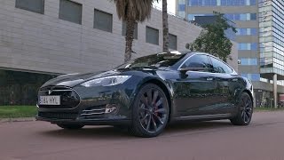 Tesla Model S  review test drive  prueba a fondo [upl. by Kcirdnek]