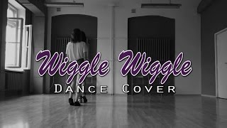 Wiggle Wiggle  Hello Venus  Dance Cover by OmonaTeam  PataampSophie [upl. by Eelyma]