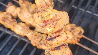 How to make Turkish Chicken Kebab Tavuk Şiş [upl. by Rinaldo]