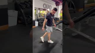 Todos los gimnasios en enero 🤔 gym gimnasio fitness enero año nuevo gymduo youtubeshorts [upl. by Leksehcey]