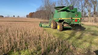 John Deere 9500 4WD combine  Combining soybeans  November 9th 2019 [upl. by Blen34]