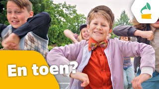 Kinderen voor Kinderen  En toen Officiële Kinderboekenweek videoclip [upl. by Adlesirg]