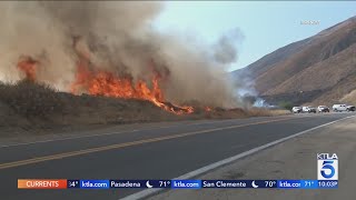 Riverside County wildfire prompts evacuation warnings [upl. by Aserehs]