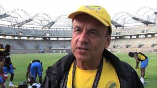 Deutscher GabunTrainer Rohr hofft auf KoRunde bei Afrika Cup [upl. by Lashoh]