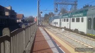 Coppia di regionali Trenord oggi a Cocquio Trevisago [upl. by Pamela430]