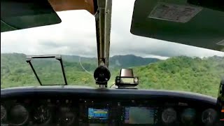 LOW PASS PIPER PA34 SENECA López de micay Cauca COLOMBIA [upl. by Sorazal768]