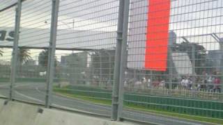 Australian Grand Prix 2010  F1 cars passing by for a lap [upl. by Fidelia]