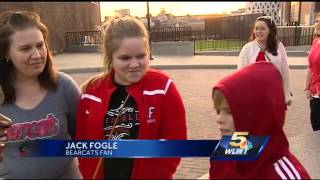 Fans cheer on Greater Cincinnati teams to Sweet 16 appearances [upl. by Hetty]