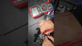 REPARANDO AMPLIFICADOR CD EN PROTEC CON IC IRS2093 [upl. by Hook]