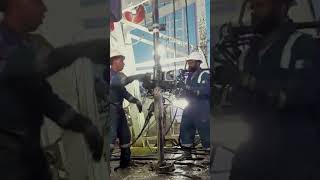 Tripping Job Floorman rig ad drilling oil tripping [upl. by Nnaecarg70]