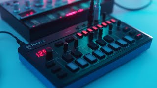 Trance Synth Chord Progressions and Arpeggios Roland J6 and Korg Volca Bass [upl. by Valery441]