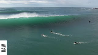 SOLID STRADDIE THINS THE CROWD Raw Surfing [upl. by Chlo]