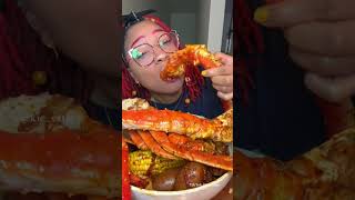 I made a seafood boil 🌽🦀🦐🥚🥔 asmr seafood seafoodboil kingcrab shrimp snowcrab mukbang [upl. by Sanalda]