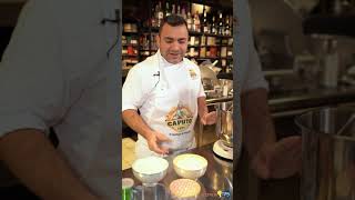 ZONA Tips Davide Civitiello ci prepara la pizza napoletana con la farina Caputo [upl. by Yvonne113]