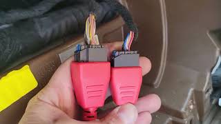 20192022 Ram 2500 3500 How to scan with a Chrysler OBD2 plug with autel scanner 128 Cable [upl. by Grantland]