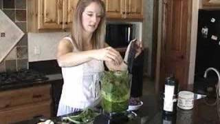 How to Make a Green Smoothie [upl. by Eseryt764]