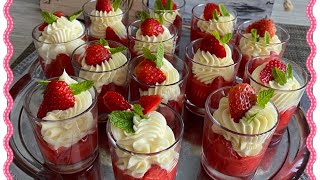 Verrines fraises au chocolat blanc Avec Thermomix [upl. by Dorine]