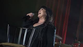 Ann Wilson Live  Heart Mistral Wind 4K [upl. by Niwhsa]