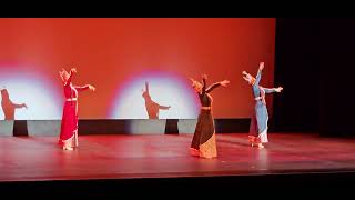 Beautiful Armenian dance Berd dance group of Armenia 🇦🇲 ♥️ Concert in Glendale Armenia Armenians [upl. by Mattias]