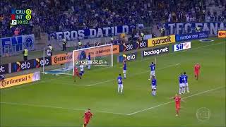 Gol de Edenilson Cruzeiro 0x1 Internacional [upl. by Atined]