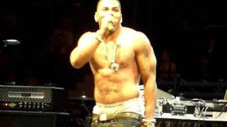 Nelly Just A Dream LIVE shirtless at B96 Jingle Bash [upl. by Melac]