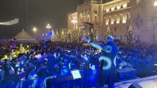 Capodanno a Trieste piazza Unità come una discoteca [upl. by Lessirg50]